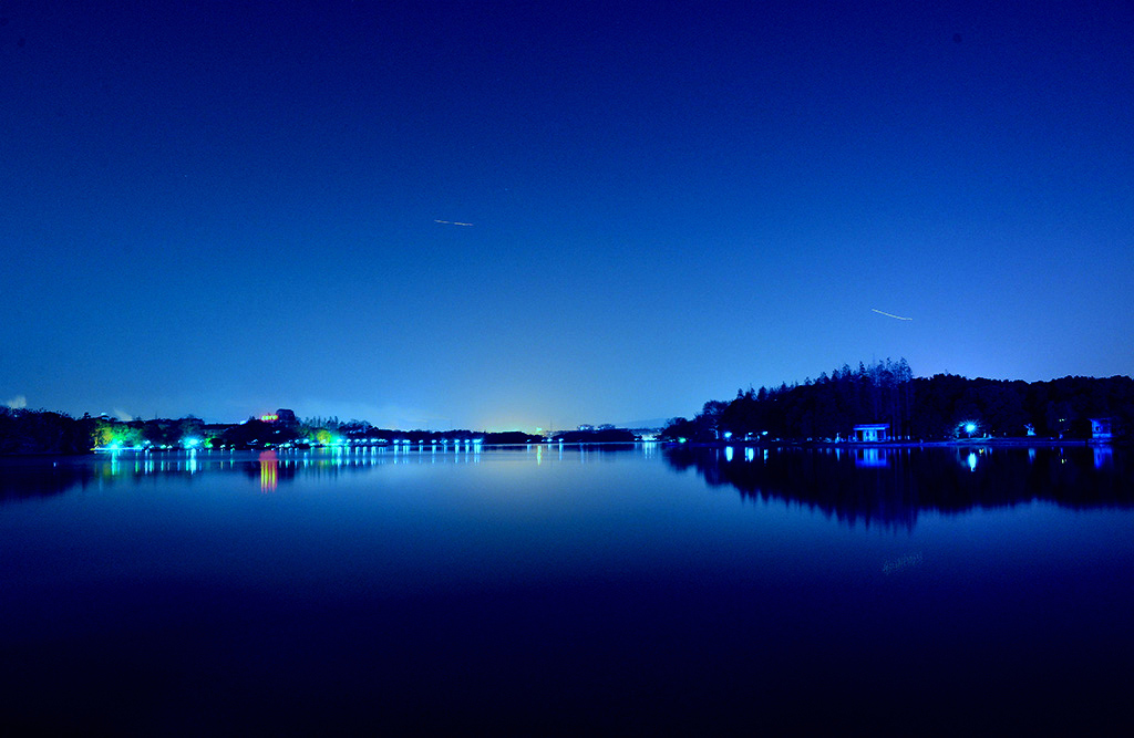 blue.jpg