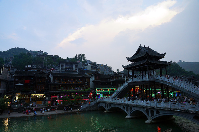 DSC02944_.jpg
