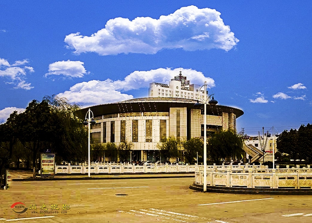 PHOT00225_conew1.jpg