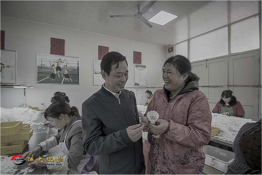 5《我的扶贫队长》.jpg