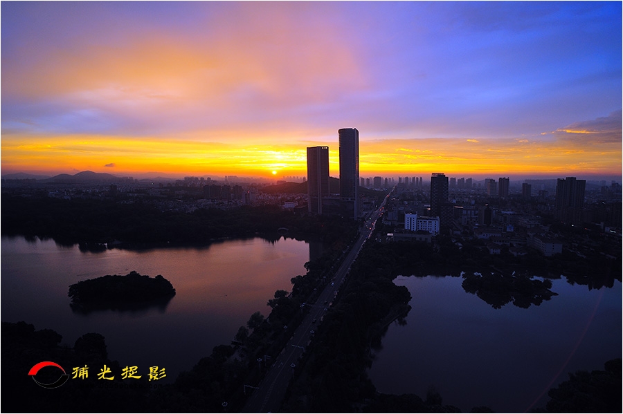 LCL_5937.jpg