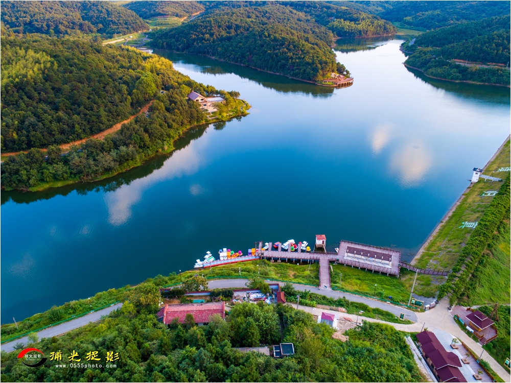 一等奖《青山绿水》于嵩.jpg