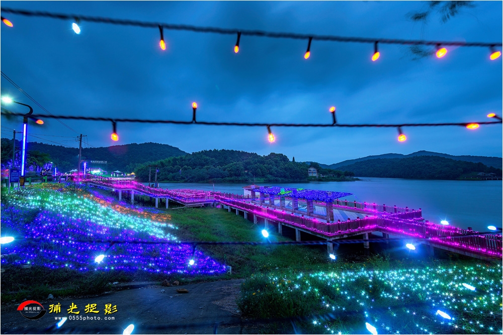 优秀奖《星光璀璨的剑湖》王晓越.jpg