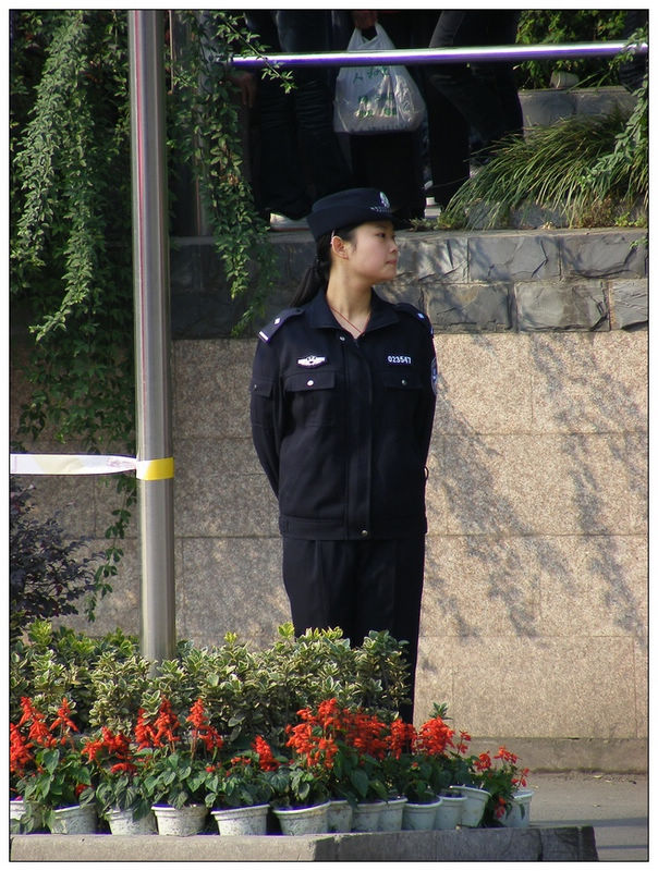 长焦拍美警2_nEO_IMG.jpg